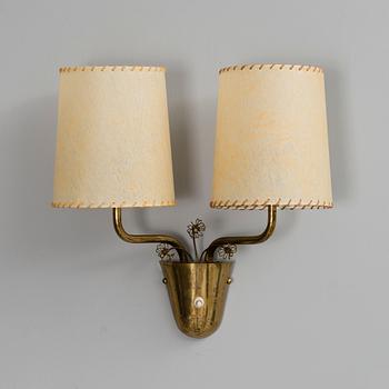 PAAVO TYNELL, VÄGGLAMPA. Tillverkad av Taito Oy, 1940/50-tal.