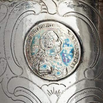 Simson Ryberg, bägare, delvis förgyllt silver, Stockholm 1779. Gustaviansk.