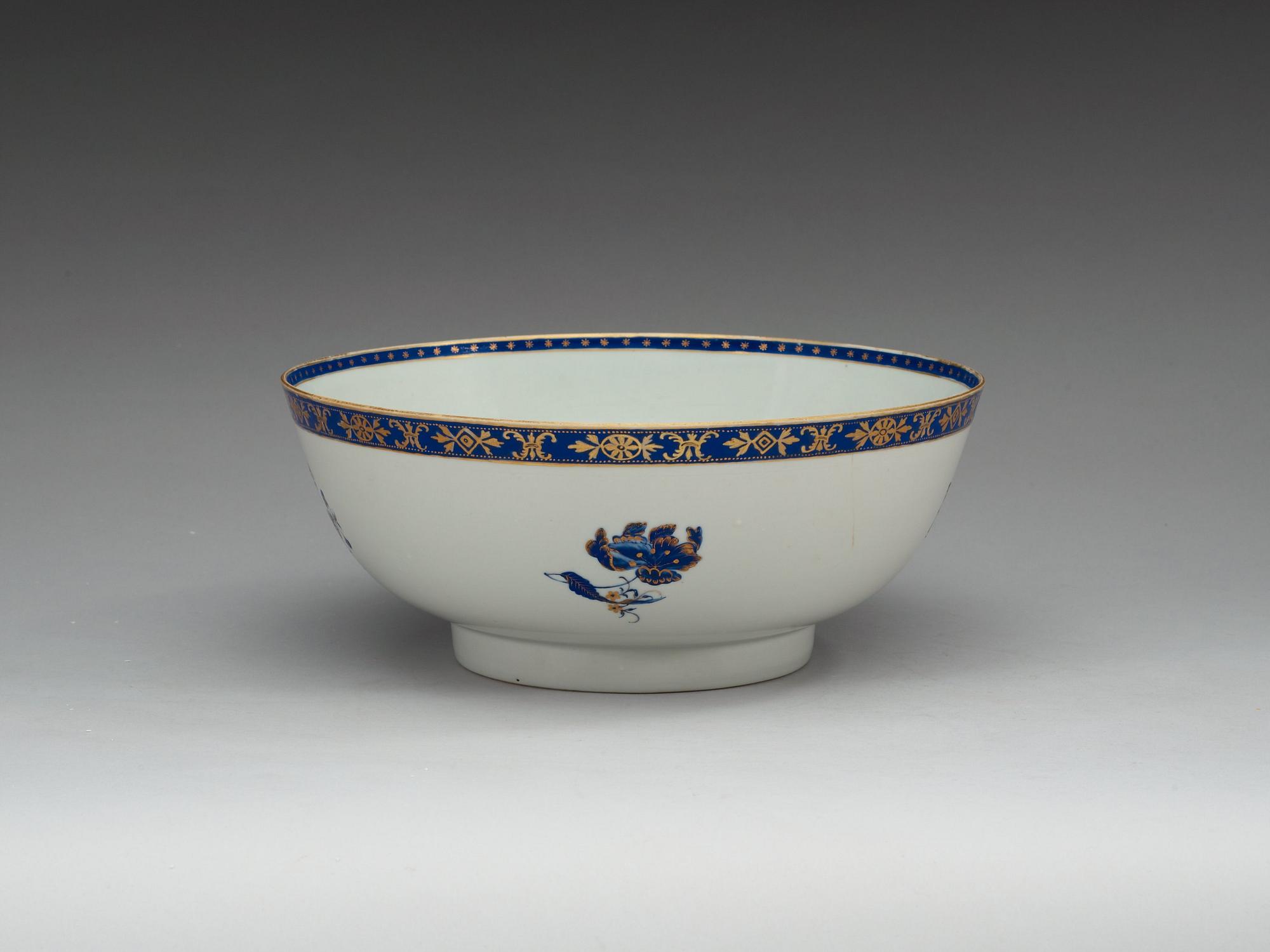 BÅLSKÅL, kompaniporslin. Qing dynastin, sent 1700-tal.