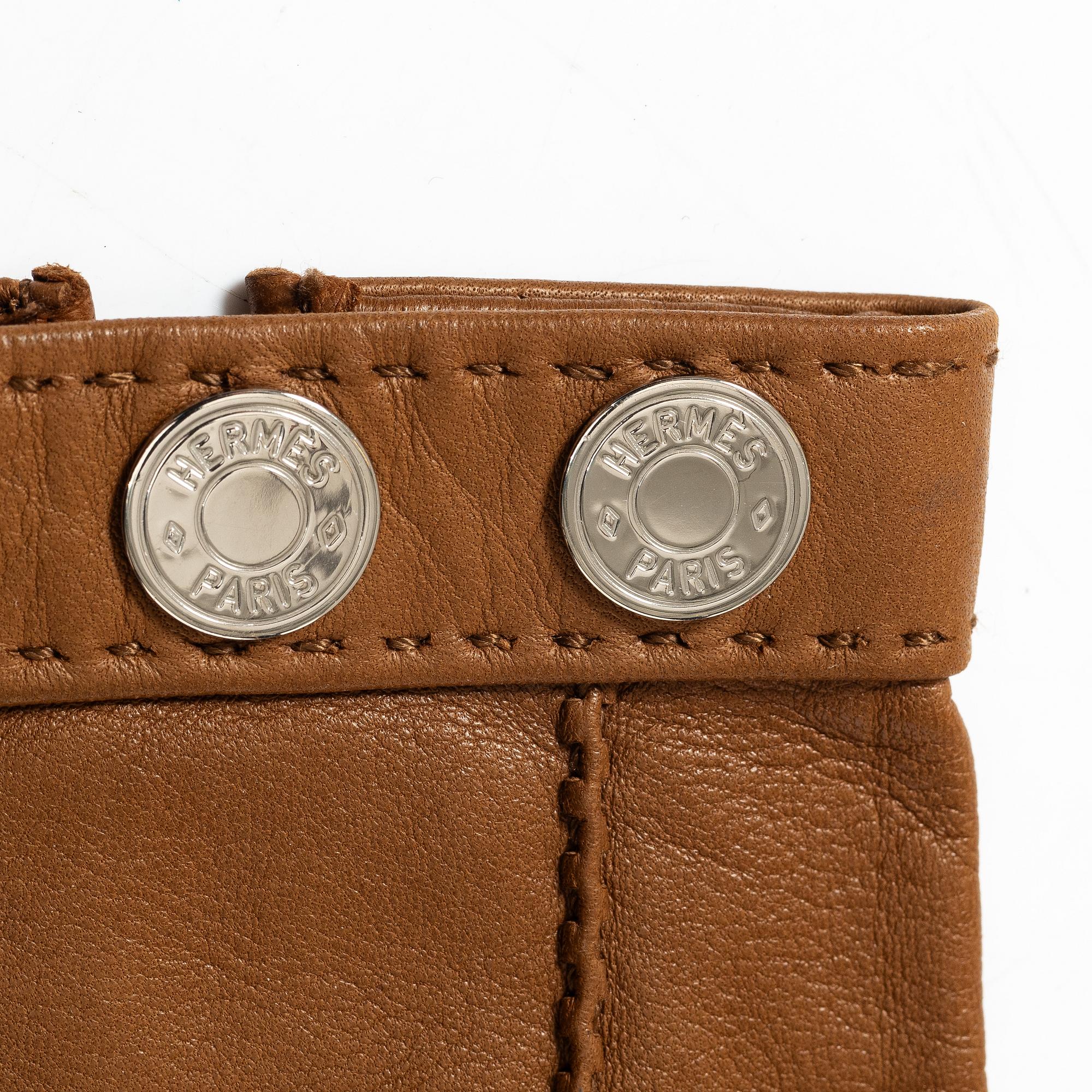 Hermès, handskar, storlek 8.