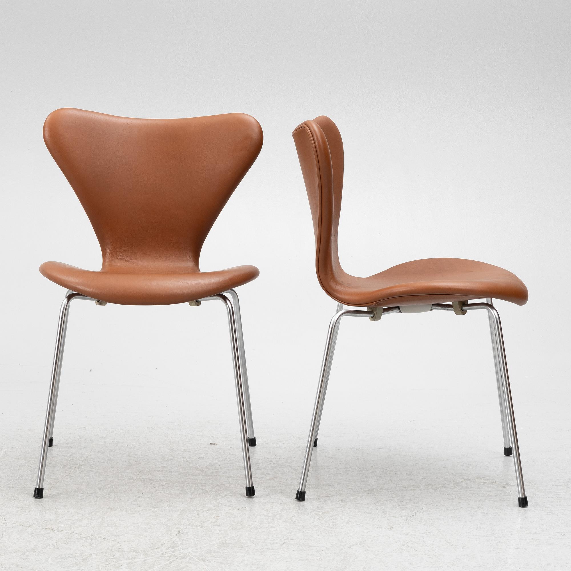 Arne Jacobsen, stolar, 6 st, "Sjuan", Fritz Hansen, Danmark.