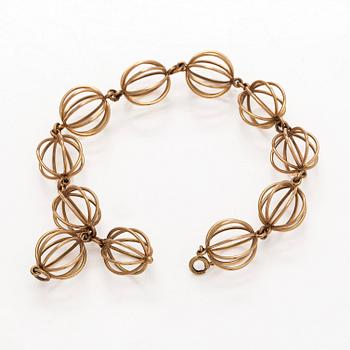 Korusetti, 3 osaa, riipus, rannekoru, korvakorut, 14K kultaa. A. Tillander, Helsinki.
