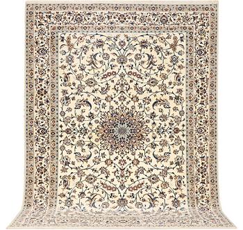 A part silk Nain carpet, 9 LA, a. 398 x 289 cm.