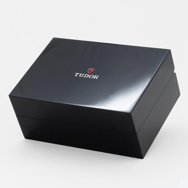 TUDOR, Geneve, Black Bay, wristwatch, 41 mm,