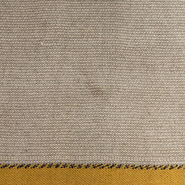 Trasmatta / gallerimatta, 1900-talets mitt. circa 425 x 69 cm.