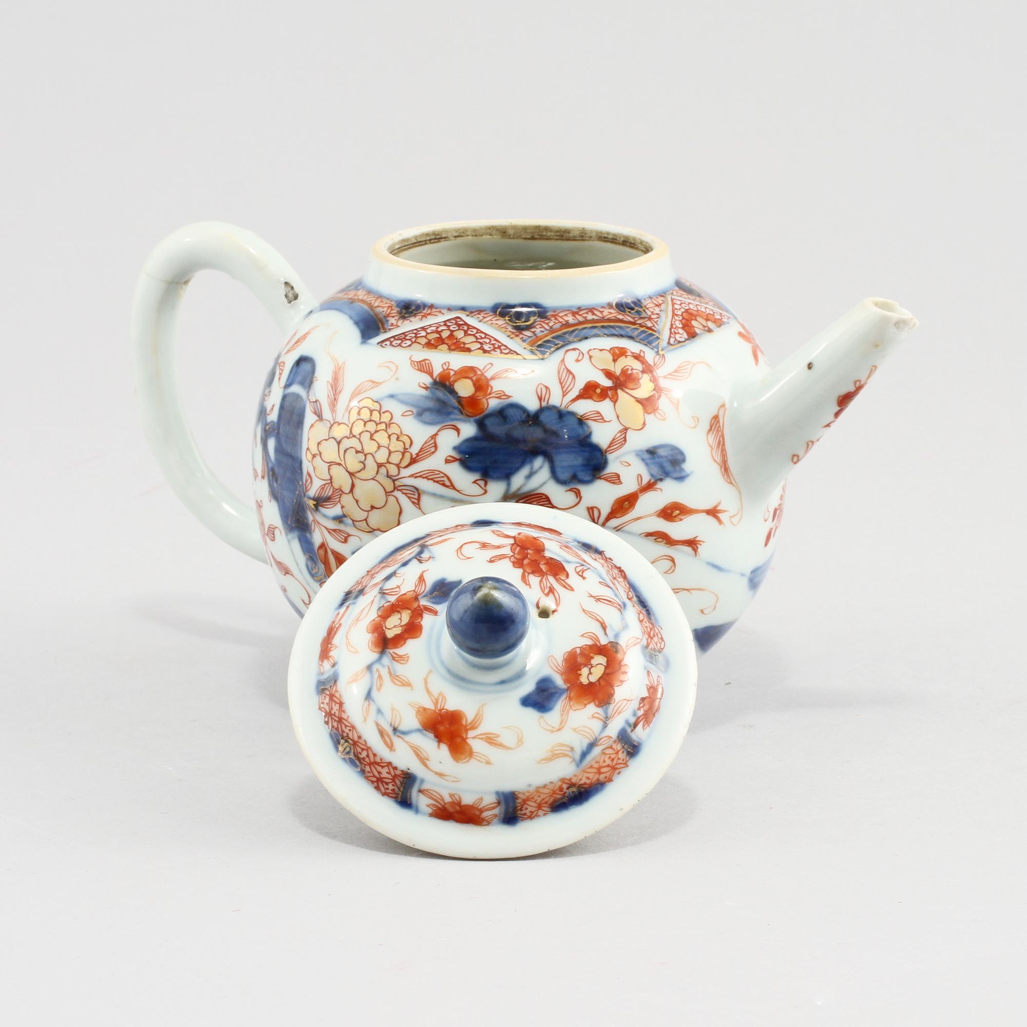 TEKANNA med LOCK, porslin, Kina, 1700-tal.