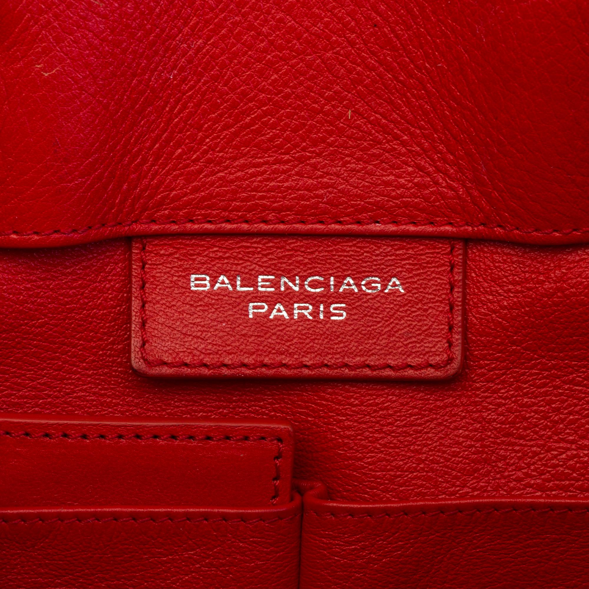 A bag by Balenciaga "Papier Tote Bag".