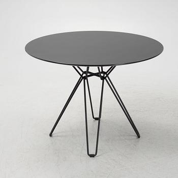 Massproduction, dining table.
