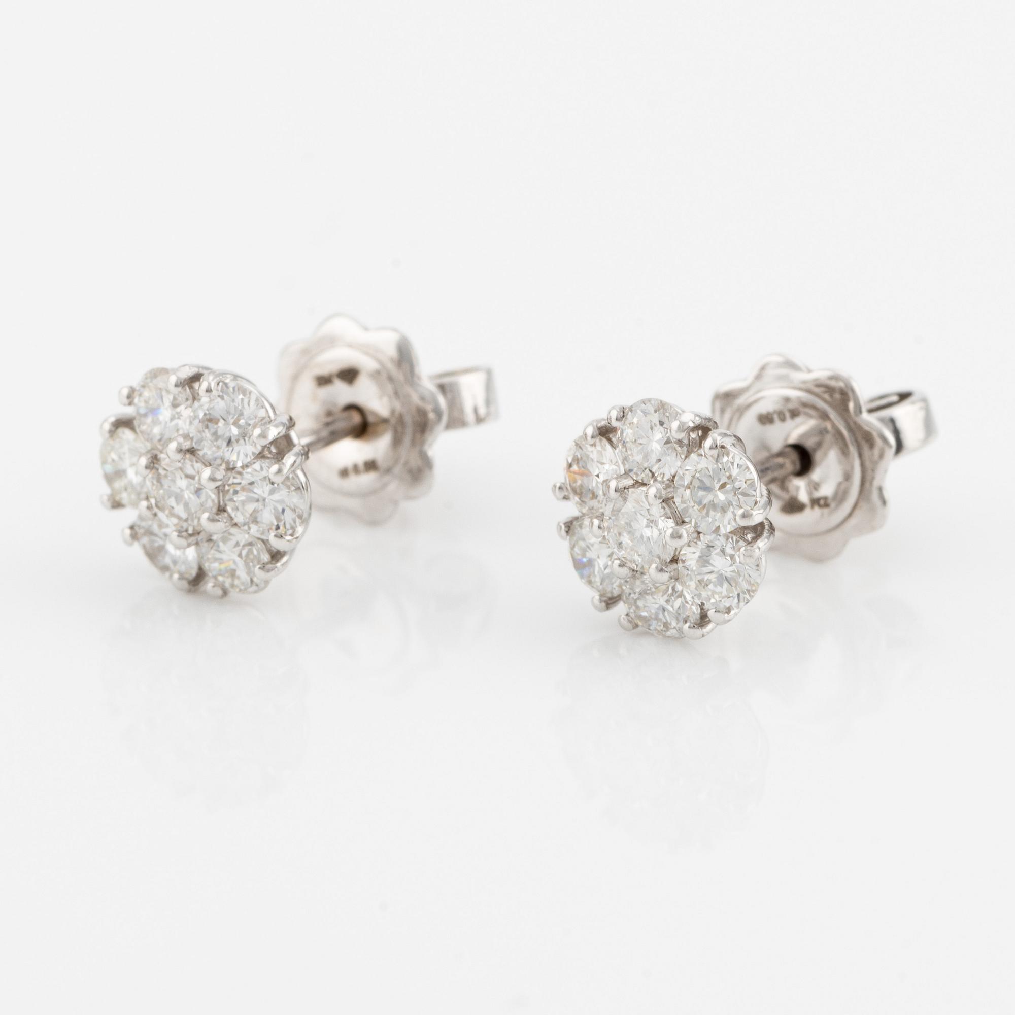 Earrings with brilliant-cut diamonds.