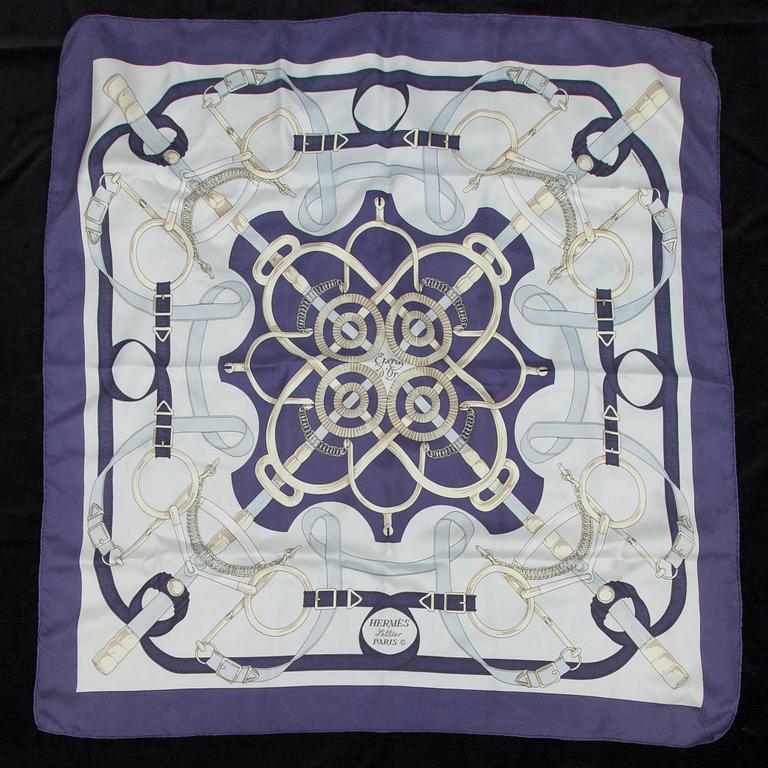 SCARF, "Eperon d'or", design H. d'Origny, Hermès, Paris.