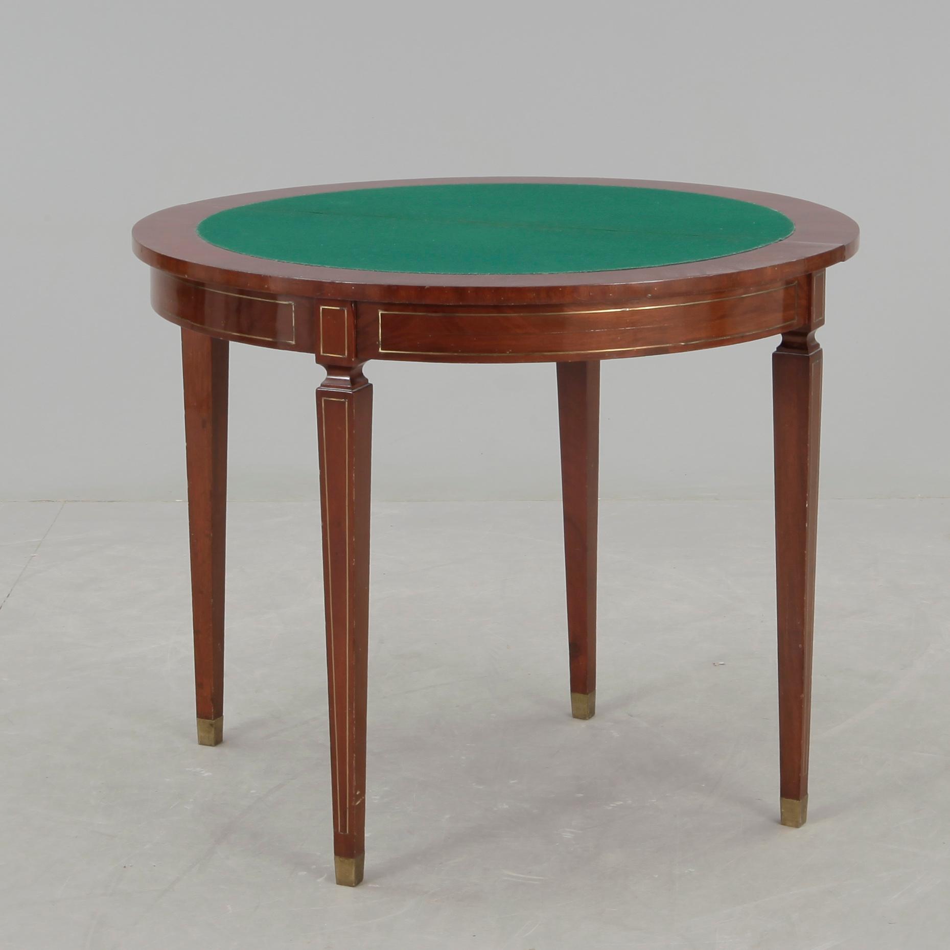 SPELBORD, 1900-talets första hälft.