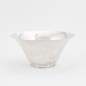 Wiwen Nilsson, a sterling silver bowl, A Nilsson, Lund 1930.