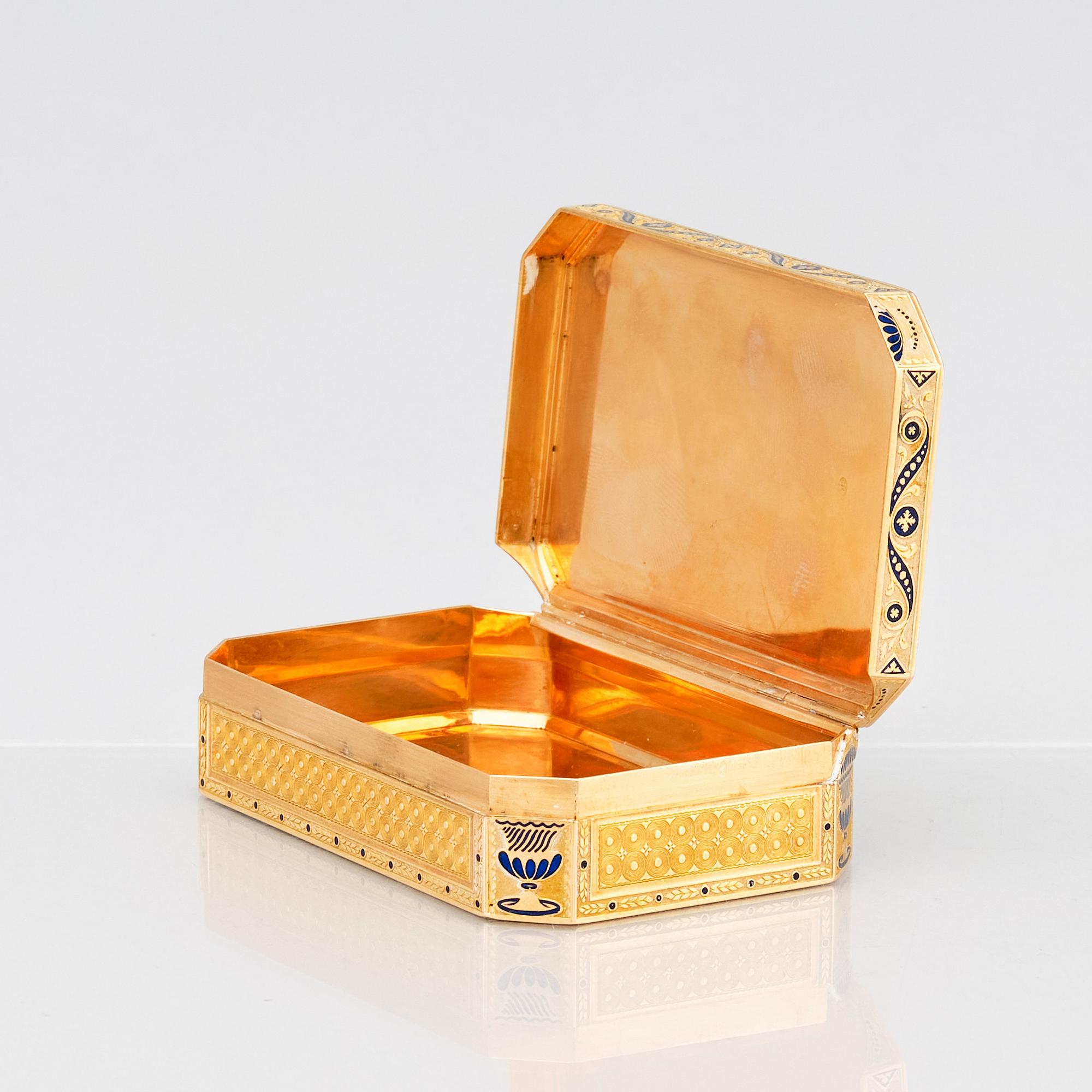 Dosa, guld och emalj, möjligen Schweiz, 1800-talets början, empire.
