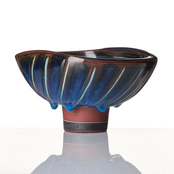 Wilhelm Kåge, a Farsta stoneware bowl, Gustavsberg Studio 1958.