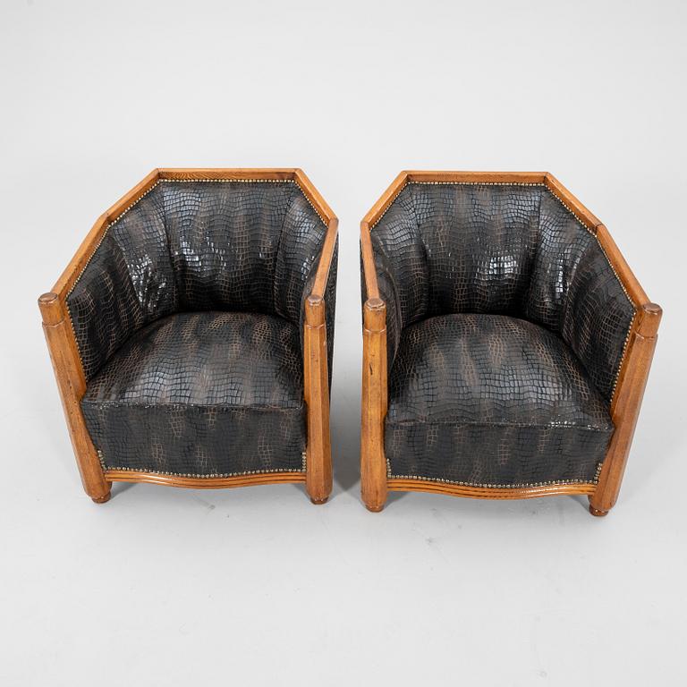 Armchairs, a pair of Art Deco, first half of the 20th century.