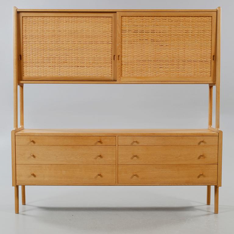 BOKHYLLA. Hans J Wegner, RY Möbler, Danmark, 1900-talets andra hälft.