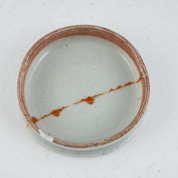 Urnor med lock, ett par, porsin, Kina, sen Qingdynasti/omkring 1900.