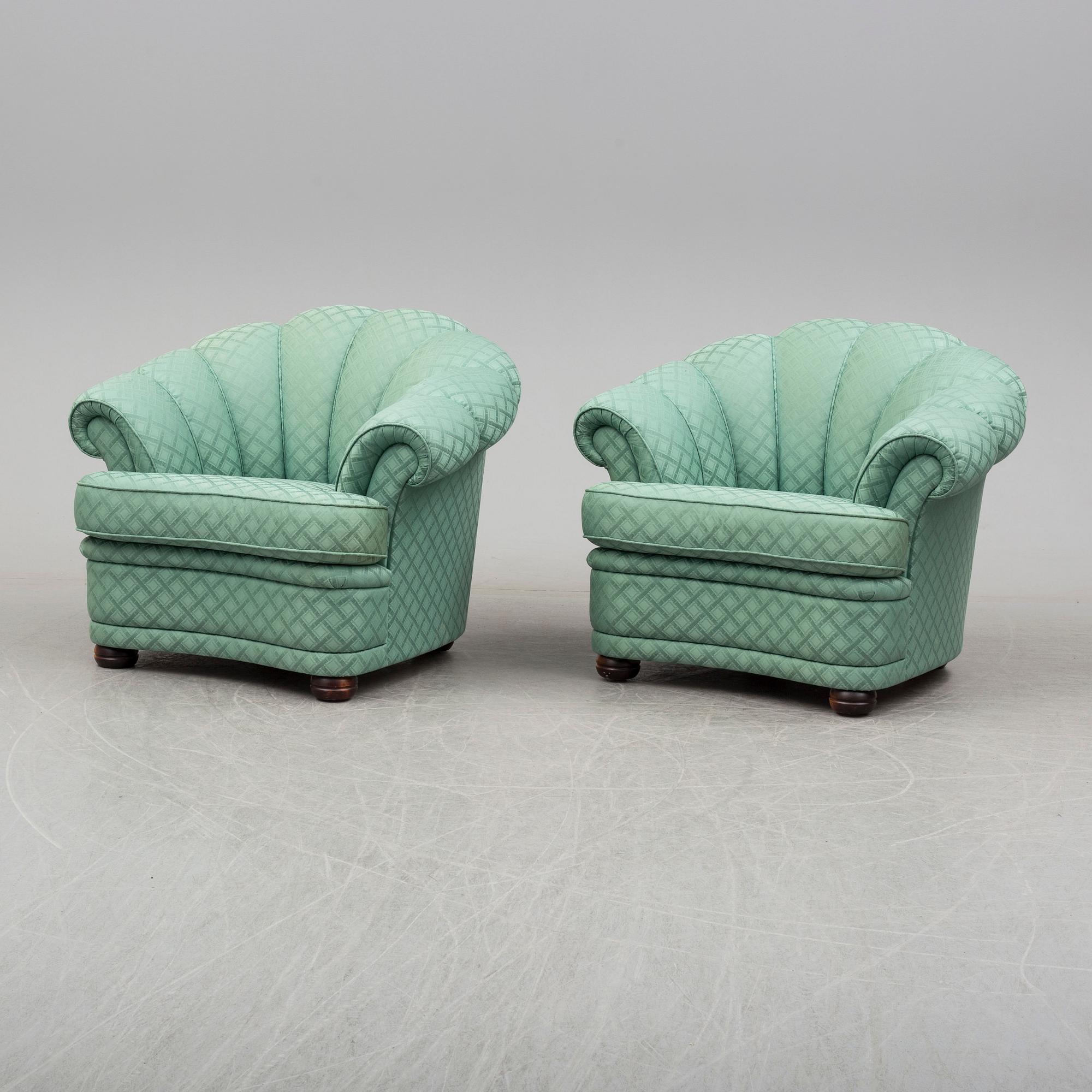 FÅTÖLJER, ett par, 1900-talets slut.