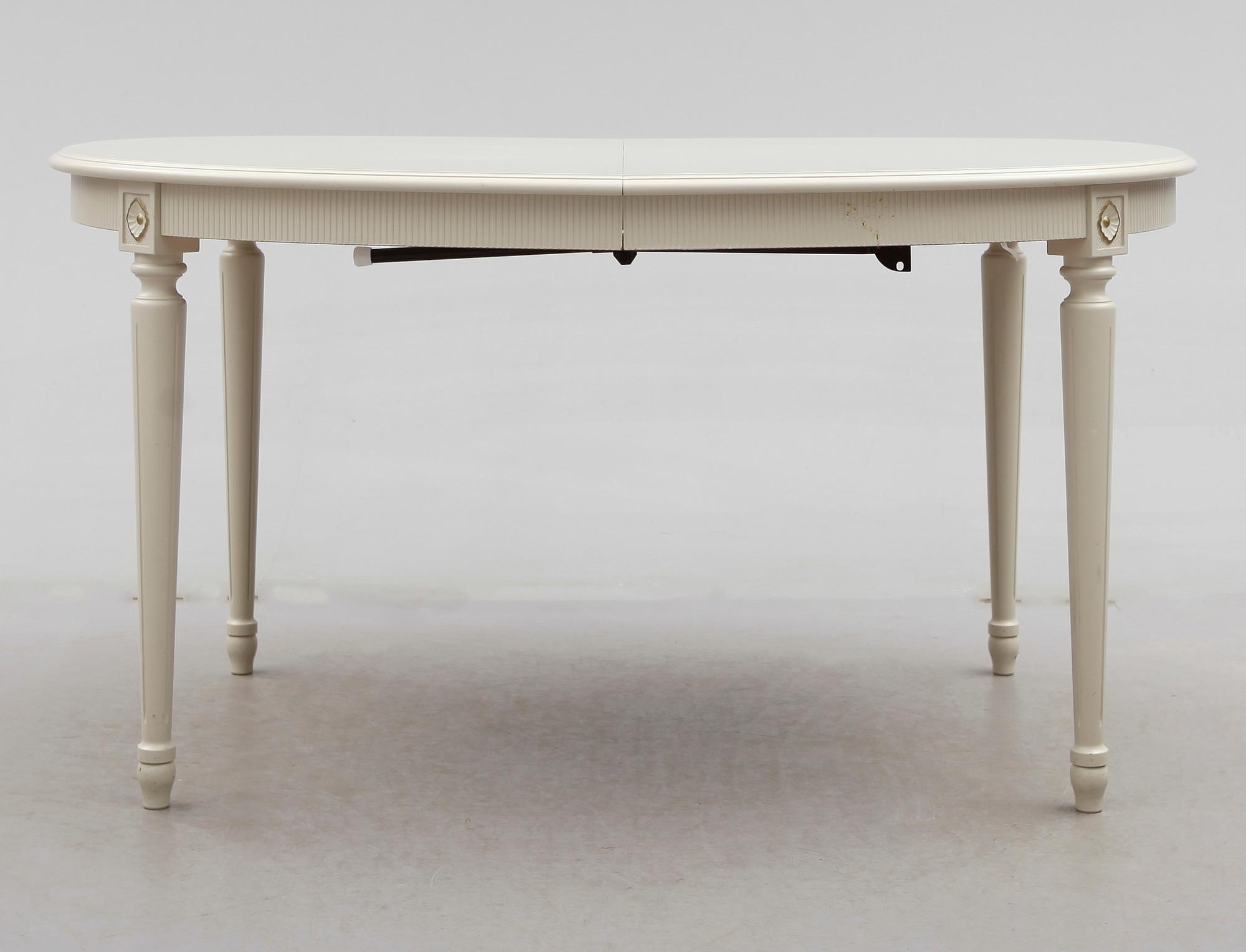 BORD, gustaviansk stil, 1900-talets andra hälft.