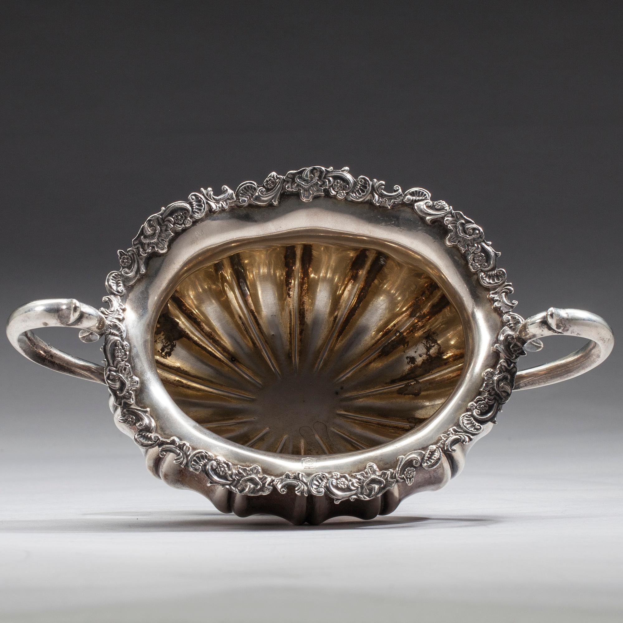 SKÅL, silver, Hjalmar Fagerroos, Helsingfors 1916. Vikt 501,4 g.