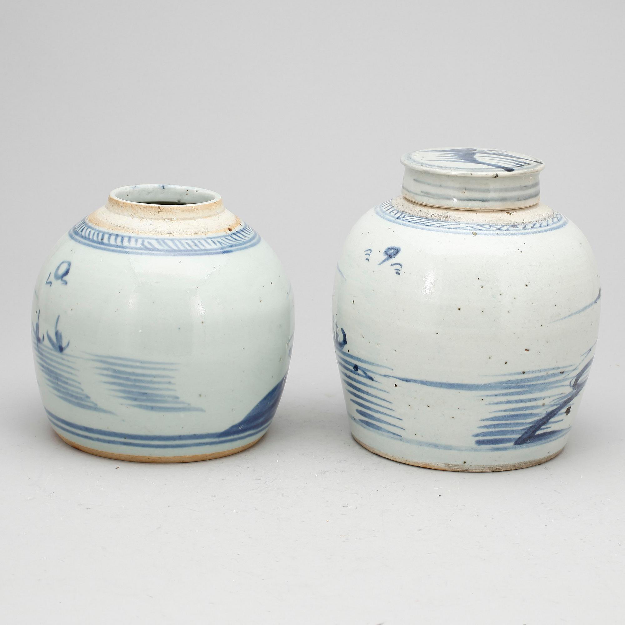 BOJANER, 2 st, porslin, Kina, 1800-tal.