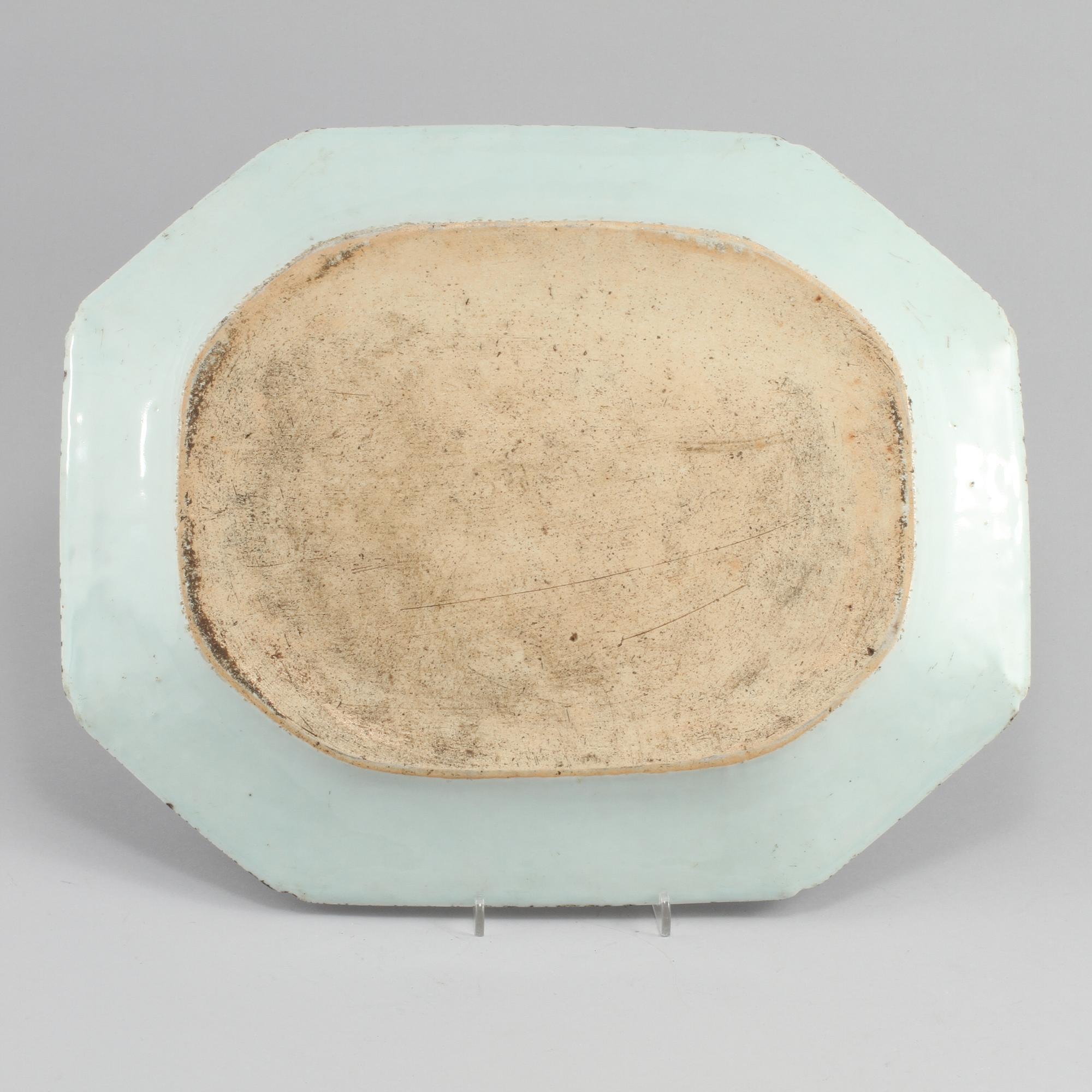 STEKFAT, porslin, Kina, 1700-tal.
