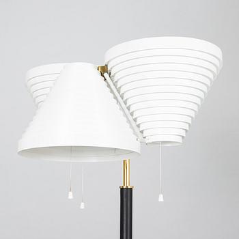 Alvar Aalto, golvlampa modell A809, Valaisinpaja 1990-tal.