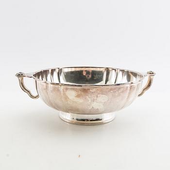 Cake stand and bowl, silver plate, first half of the 20th century.