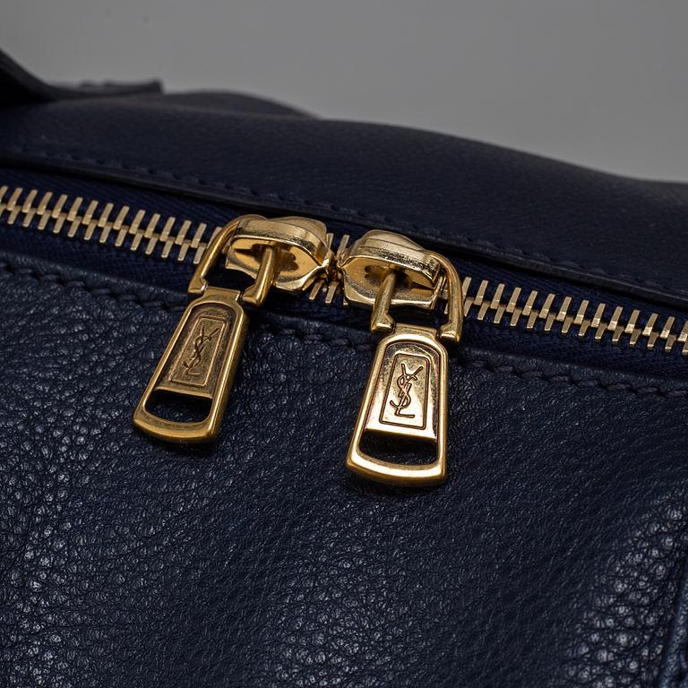 Yves Saint Laurent, top handle bag.