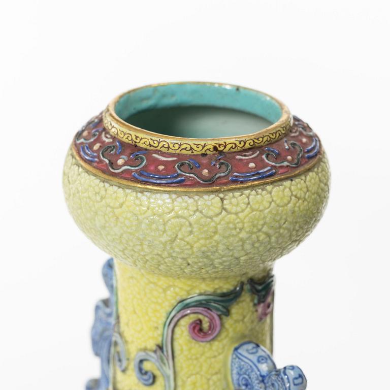 A Chinese 'dragon' enamelled porcelain vase, 20th century.
