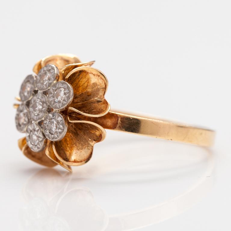 ELIS KAUPPI, A 14K gold ring with diamonds ca. 0.14 ct in total. Kupittaan kulta,Turku.
