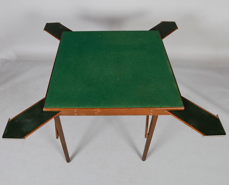 SPELBORD, 1900-talets mitt.