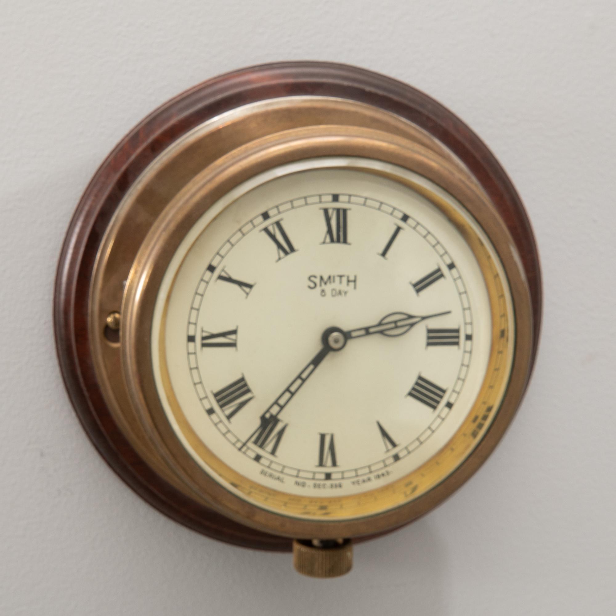 Skeppsklocka "8 day" Smith 1900-talets andra hälft.