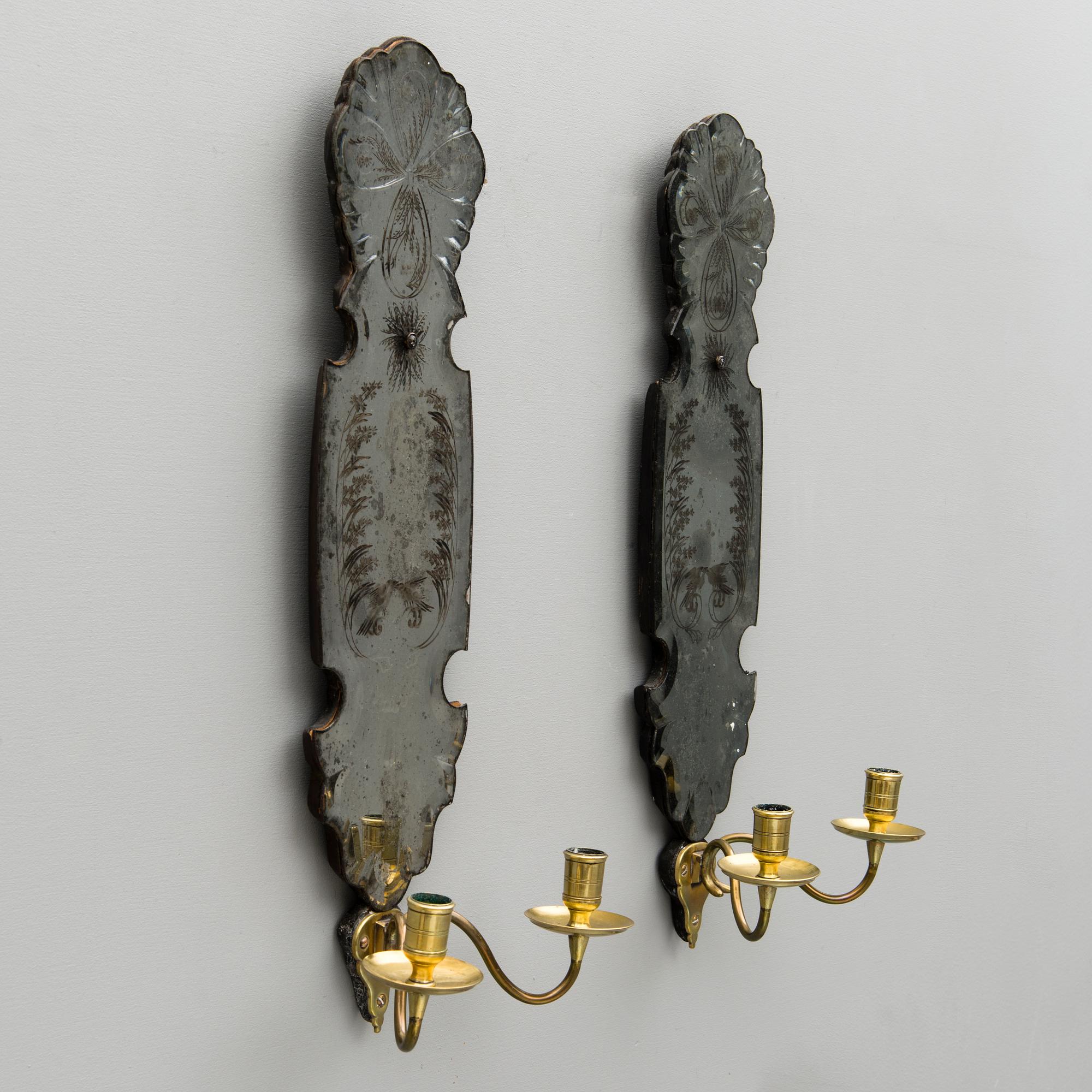 SEINÄPEILILAMPETTIPARI, 18th century.