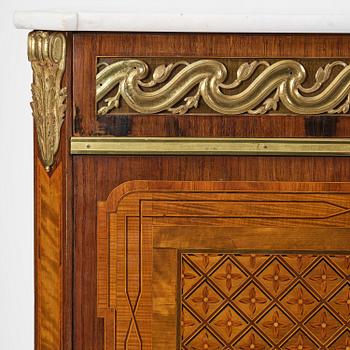 A Gustavian 18th century secretaire by Gottlieb Iwersson, master 1778, not signed.