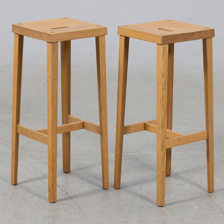 Bar stools, a pair, Tre Sekel, 2010s.