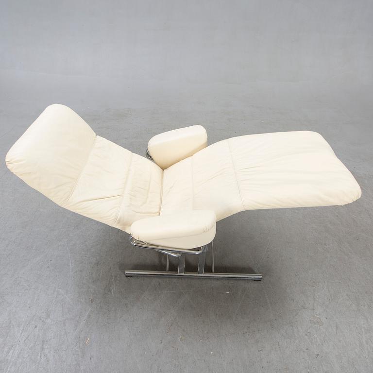 Kenneth Bergenblad, a 1980s Eagle easy chair for DUX.