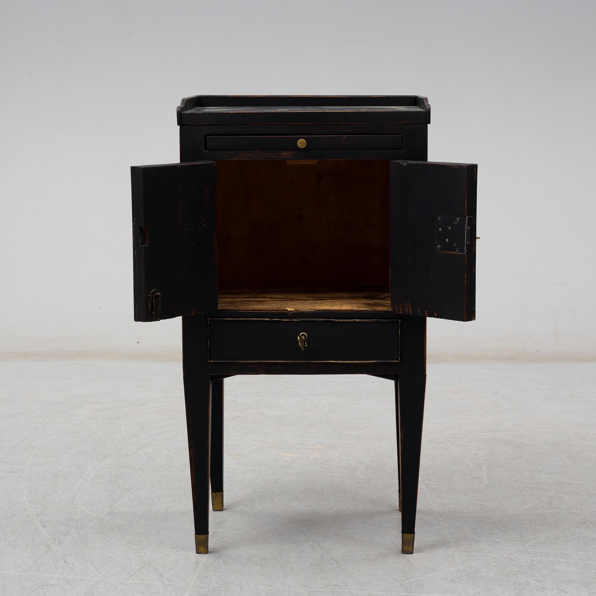 SÄNGBORD, 1800-tal.
