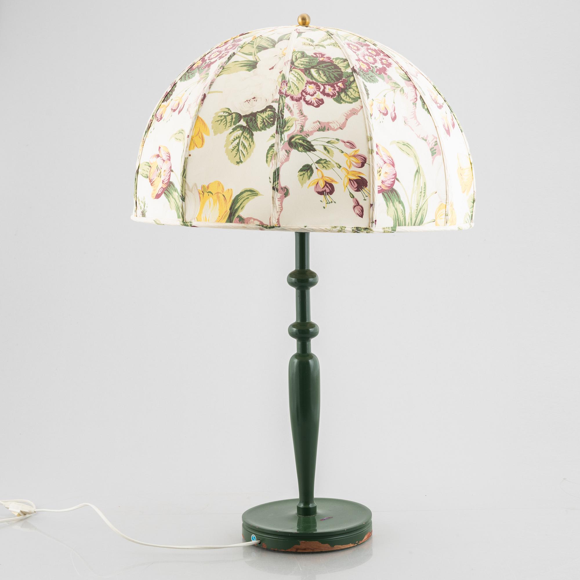 Josef Frank, a model 2563 table lamp, Svenskt Tenn.