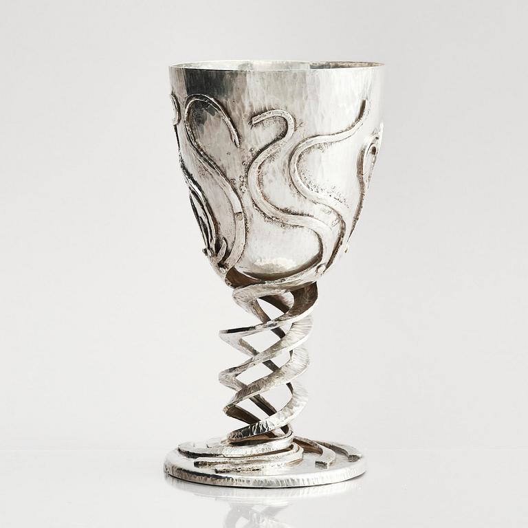 Louis Osman, a large Britannia silver beaker, London 1987.