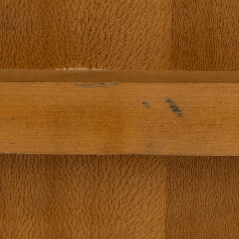 Alvar Aalto, pöytä, malli Y89, för O.Y. Huonekalu- ja Rakennustyötehdas A.B 1900-luvun puoliväli.