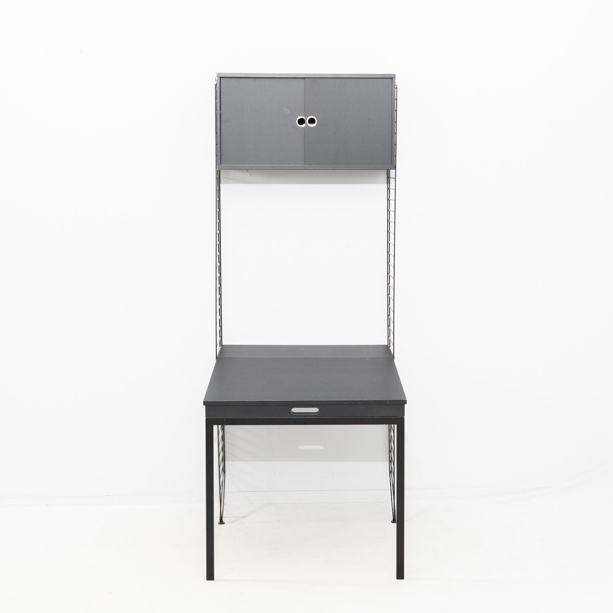 Nils Strinning, Hyllsystem.