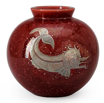 672. A Wilhelm Kåge red 'Argenta' stoneware vase, Gustavsberg, 1939.