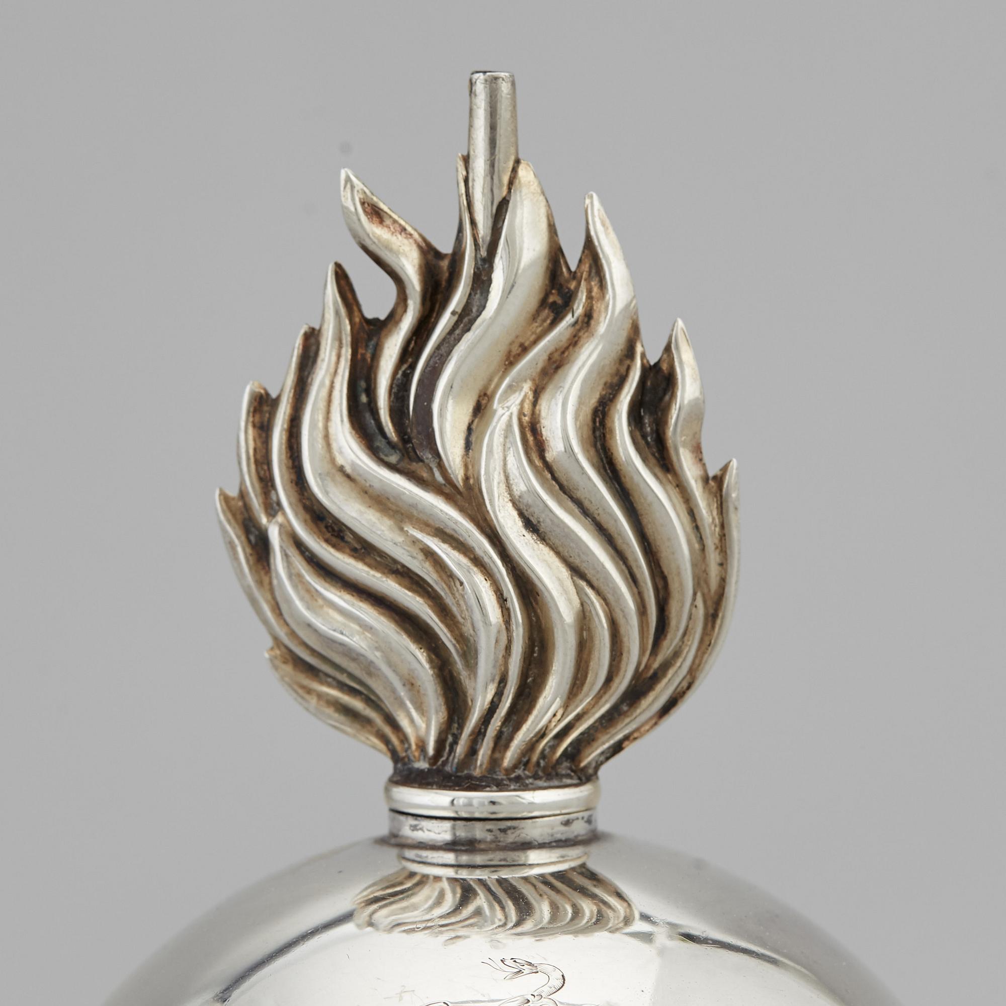 Sugar caster, silver,  Goldsmiths & Silversmiths Co, London 1904-1905.