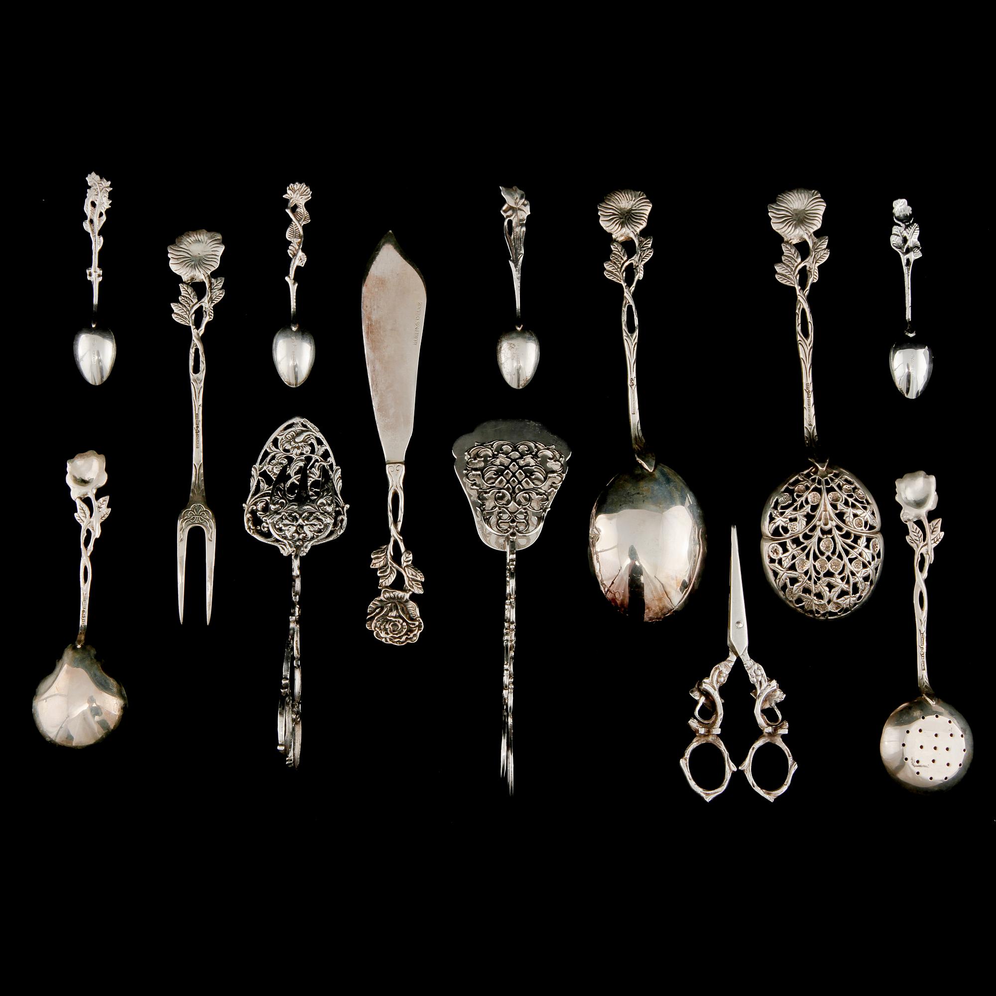 PARTI SILVERBESTICK, 26 delar, 1900-tal. Vikt 558 g.