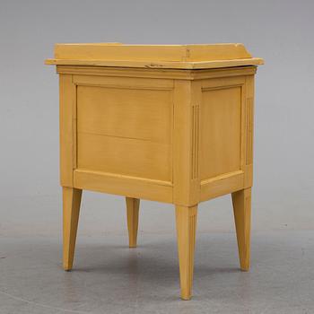 A BEDSIDE TABLE, gustavian style. 20th century.
