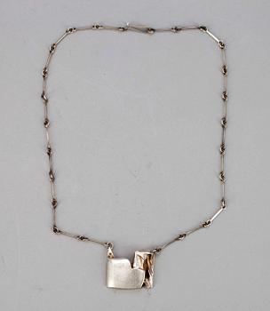 HALSBAND, silver, Lapponia, 1988. Tot ca 17 g.