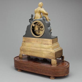 BORDSPENDYL, senempire, 1800-talets första hälft.
