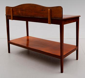 SIDEBOARD, 1900-talets första hälft.