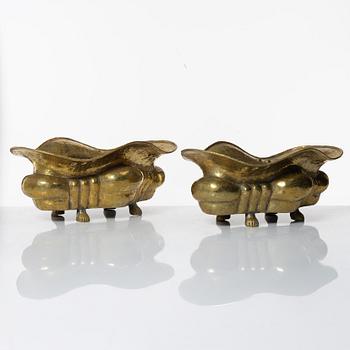 Jardiniärer, ett par, Italien, 1900-tal.